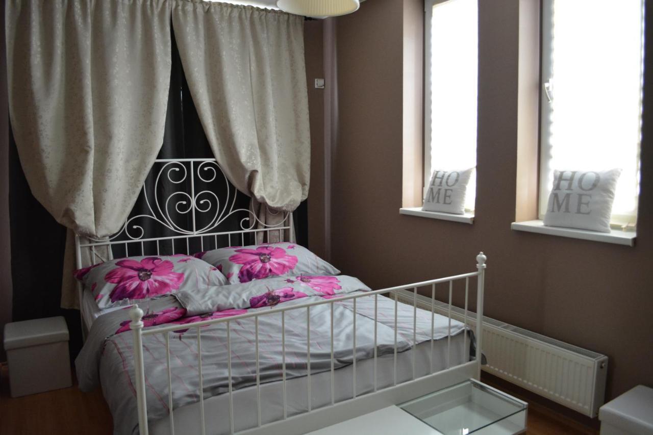 Rose House *